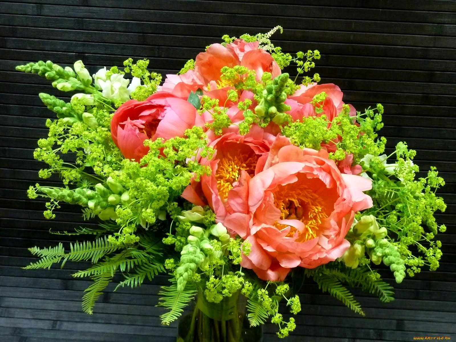 Красивые букеты цветов на рабочий стол